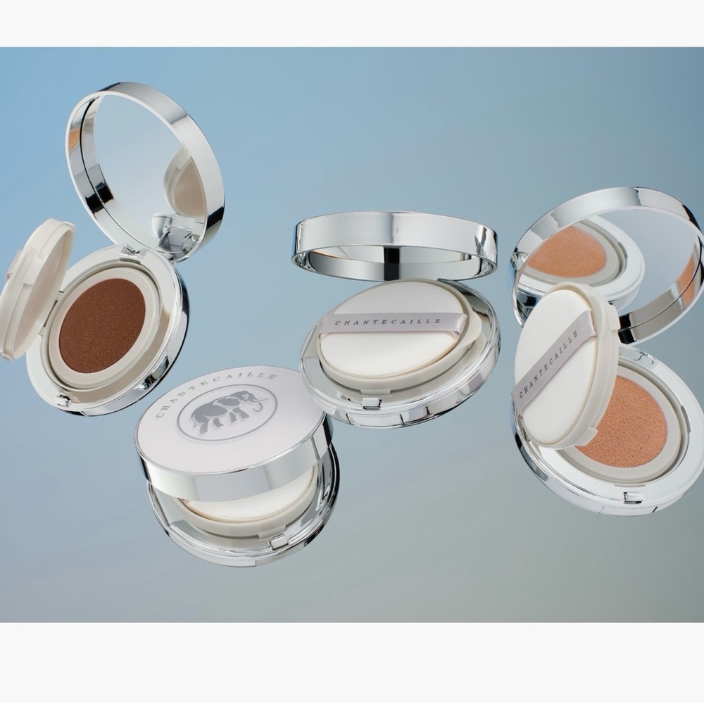 Alabaster Chantecaille Future Skin Cushion Skincare Foundation Refill - Picture 4 of 5